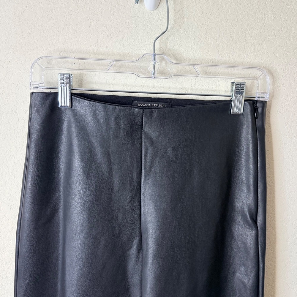 Banana Republic Black Vegan Faux Leather Devon High Rise Slim Pants 4 Edgy Chic - Picture 4 of 8
